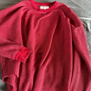 THE GREAT Red honeycomb top loose breezy